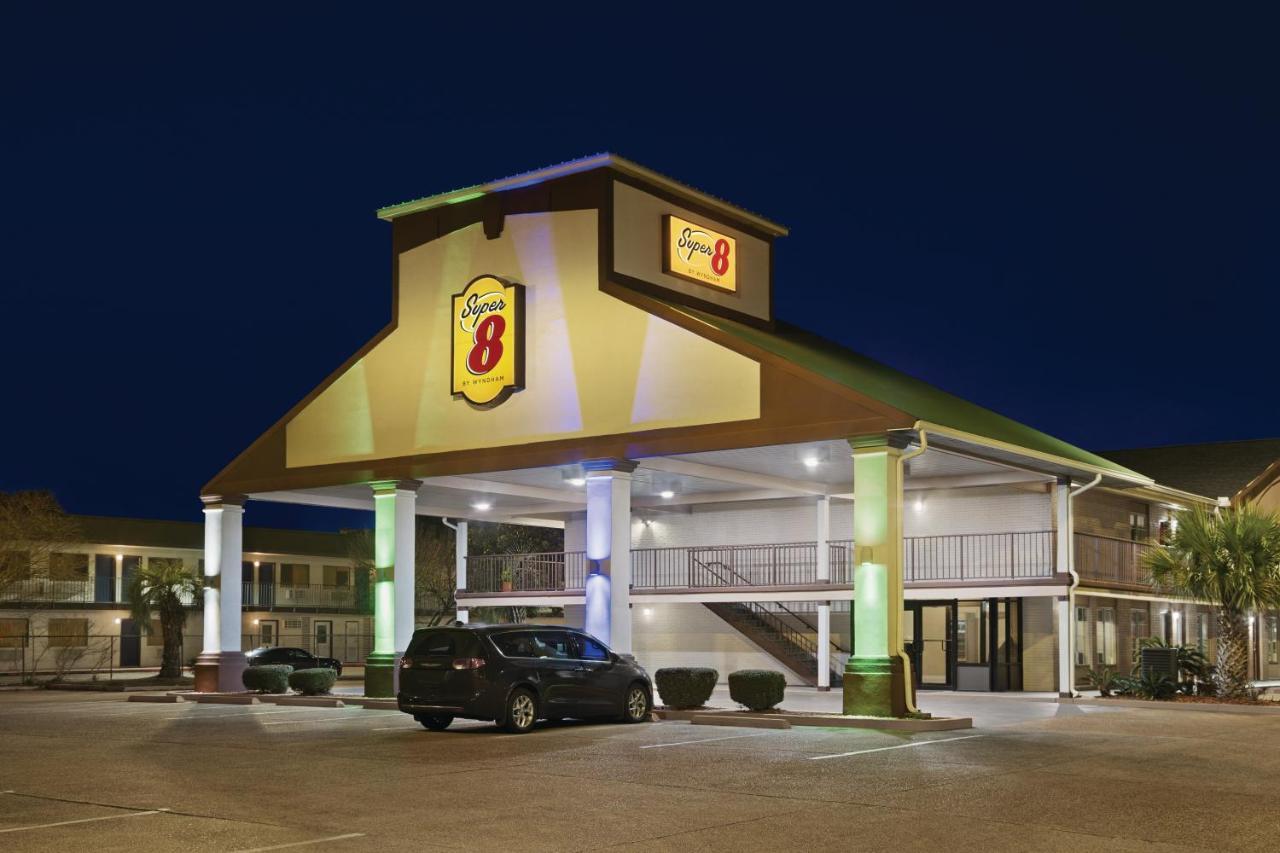 Super 8 By Wyndham Gulfport Biloxi Airport Motel Ngoại thất bức ảnh